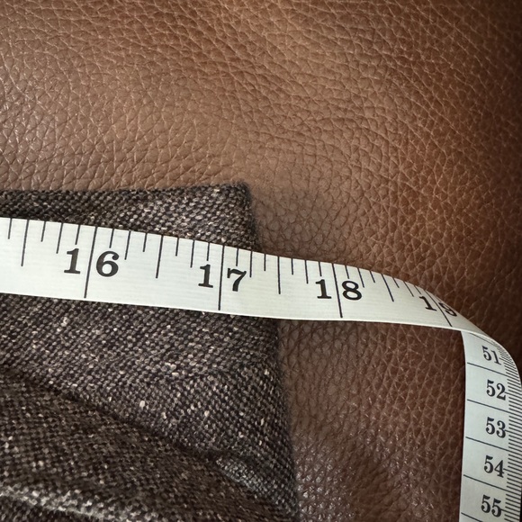 Ann Taylor belted skirt with double pleats in back VGUC - Picture 6 of 8